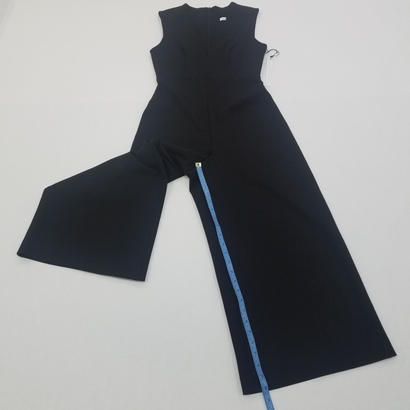 Susana Monaco Sleeveless Deep V-Neckline Jumpsuit - Picture 7 of 12